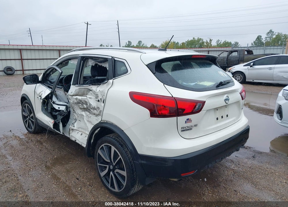 2017 NISSAN ROGUE SPORT SL VIN: JN1BJ1CP1HW003943