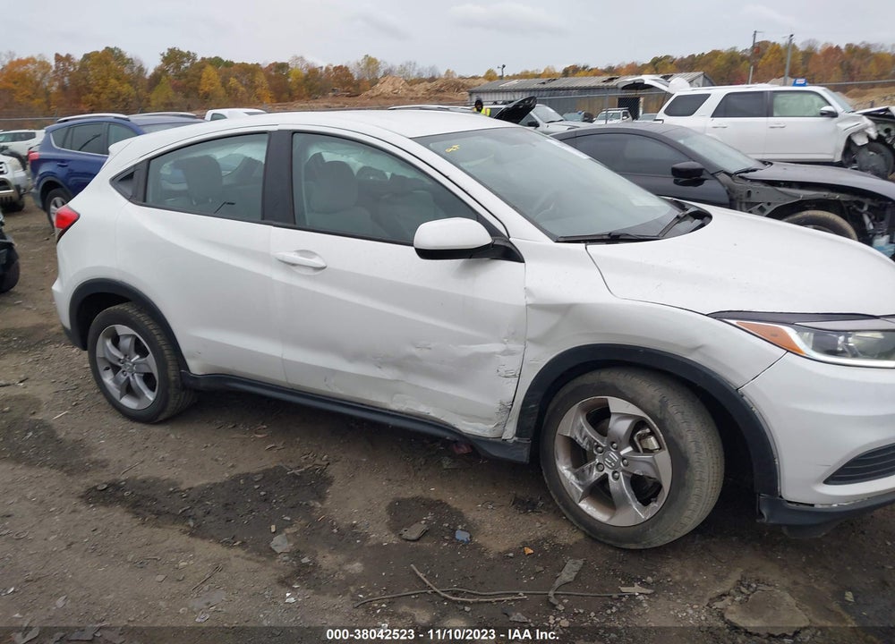 2021 HONDA HR-V 2WD LX VIN: 3CZRU5H37MM713076