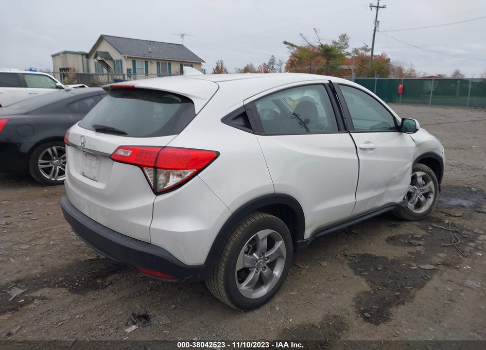 2021 HONDA HR-V 2WD LX VIN: 3CZRU5H37MM713076