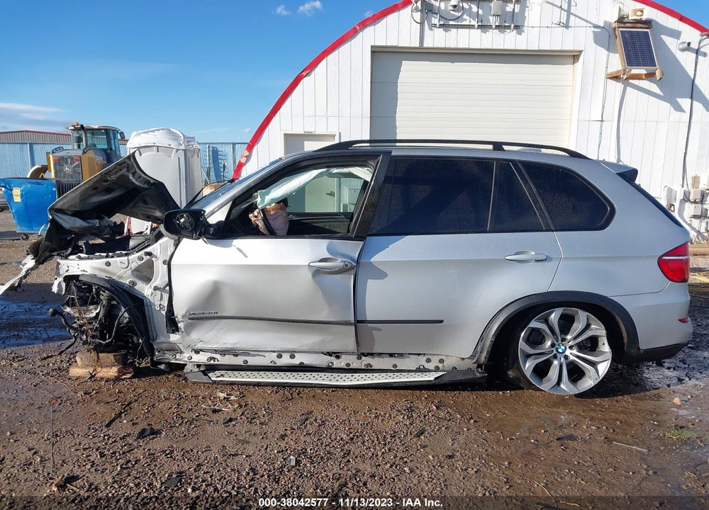 2013 BMW X5 XDRIVE50I VIN: 5UXZV8C55D0C15945