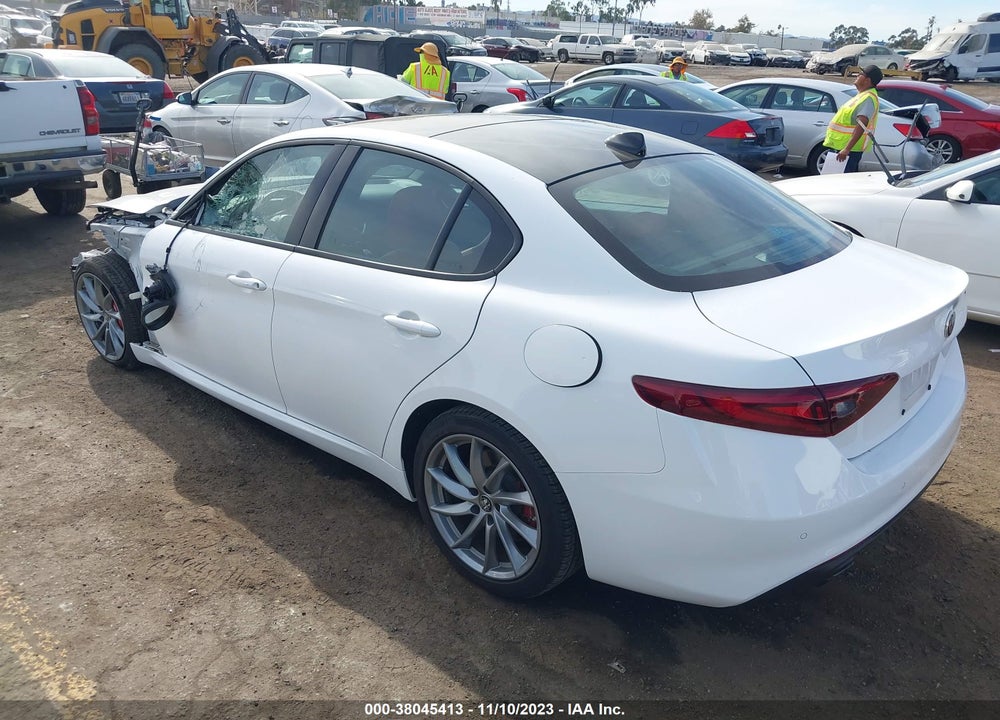 2022 ALFA ROMEO GIULIA SPRINT RWD VIN: ZARFAMAN1N7652798