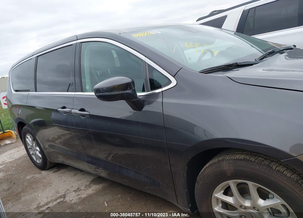 2023 CHRYSLER PACIFICA TOURING L VIN: 2C4RC1BG1PR601058