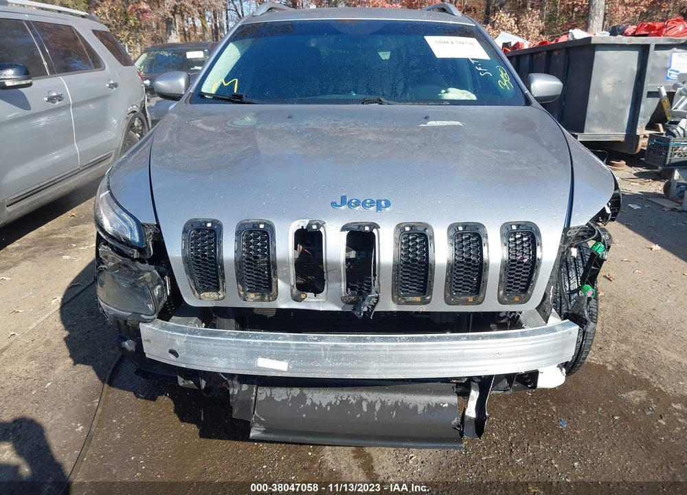 2017 JEEP CHEROKEE LATITUDE 4X4 VIN: 1C4PJMCB4HW519738
