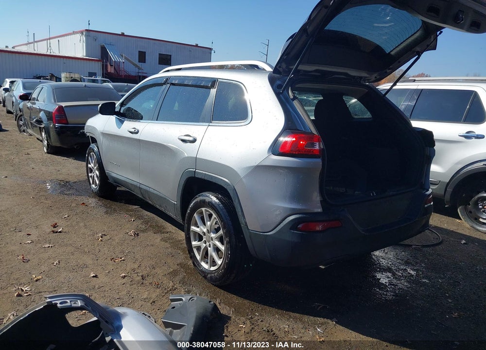 2017 JEEP CHEROKEE LATITUDE 4X4 VIN: 1C4PJMCB4HW519738