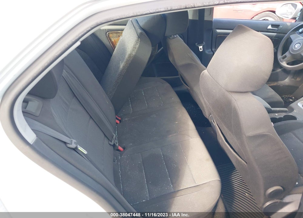 2010 VOLKSWAGEN JETTA S VIN: 3VWJZ7AJXAM003896