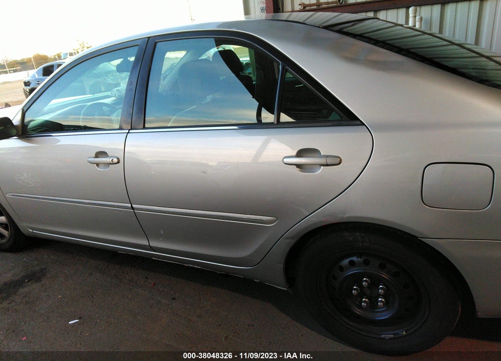 2003 TOYOTA CAMRY XLE VIN: 4T1BF30KX3U056899