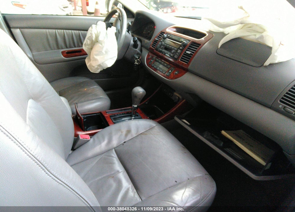 2003 TOYOTA CAMRY XLE VIN: 4T1BF30KX3U056899