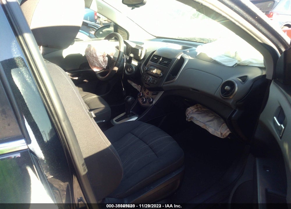 2015 CHEVROLET SONIC VIN: 1G1JC5SGXF4120367