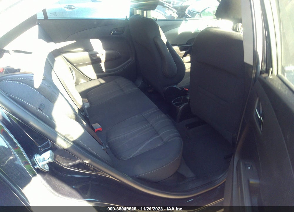 2015 CHEVROLET SONIC VIN: 1G1JC5SGXF4120367