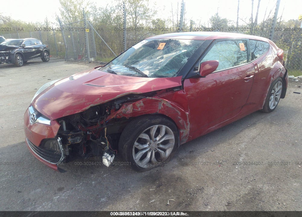 2013 HYUNDAI VELOSTER BASE W/GRAY VIN: KMHTC6ADXDU087019