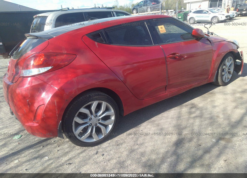 2013 HYUNDAI VELOSTER BASE W/GRAY VIN: KMHTC6ADXDU087019