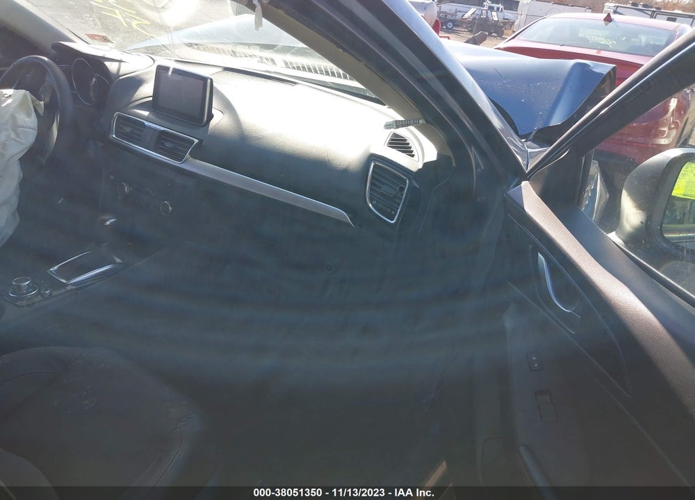 2014 MAZDA 3 S GRAND TOURING VIN: JM1BM1M30E1204158