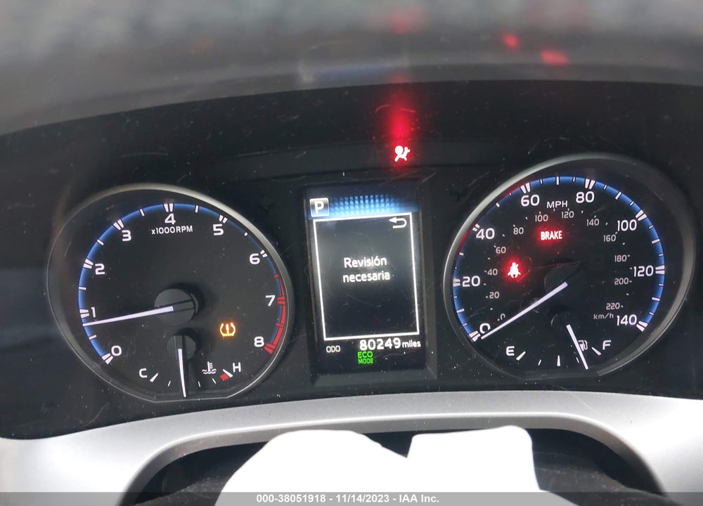 2018 TOYOTA RAV4 LE VIN: JTMZFREV1JJ750436