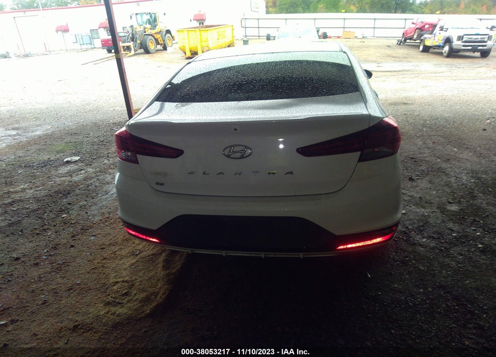 2019 HYUNDAI ELANTRA SE VIN: 5NPD74LF9KH473261