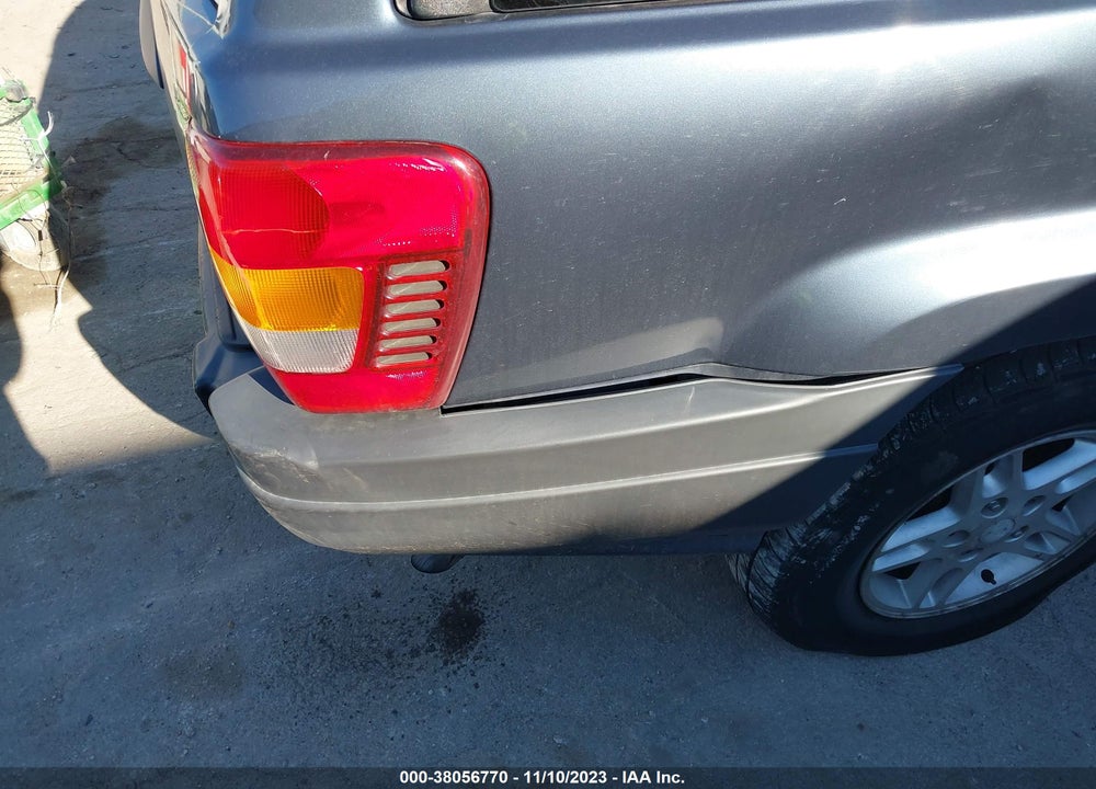2003 JEEP GRAND CHEROKEE LAREDO VIN: 1J4GW48S63C606846