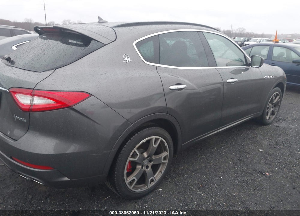 2017 MASERATI LEVANTE VIN: ZN661XUS7HX262885