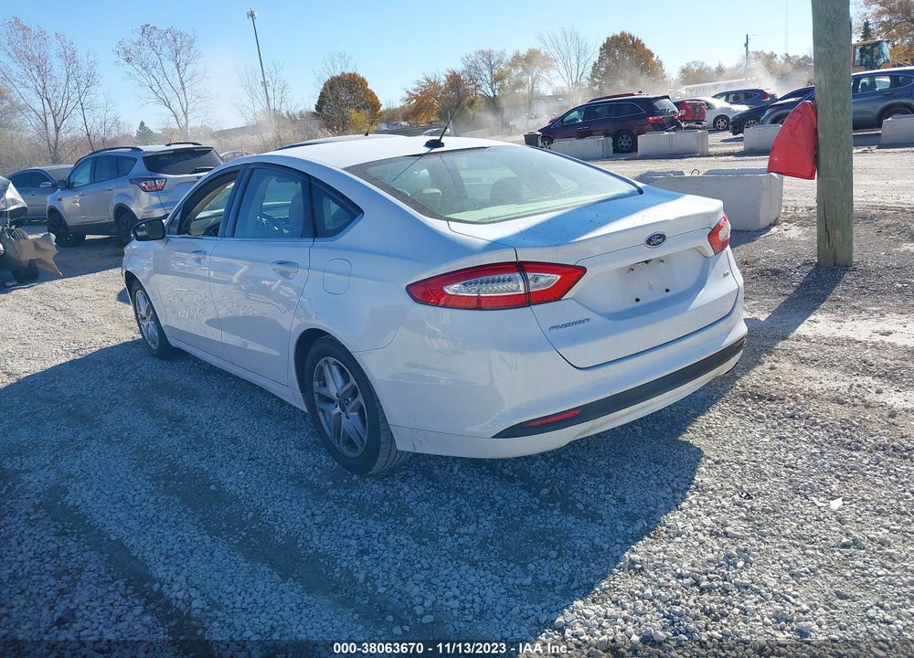 2015 FORD FUSION SE VIN: 3FA6P0H77FR150466