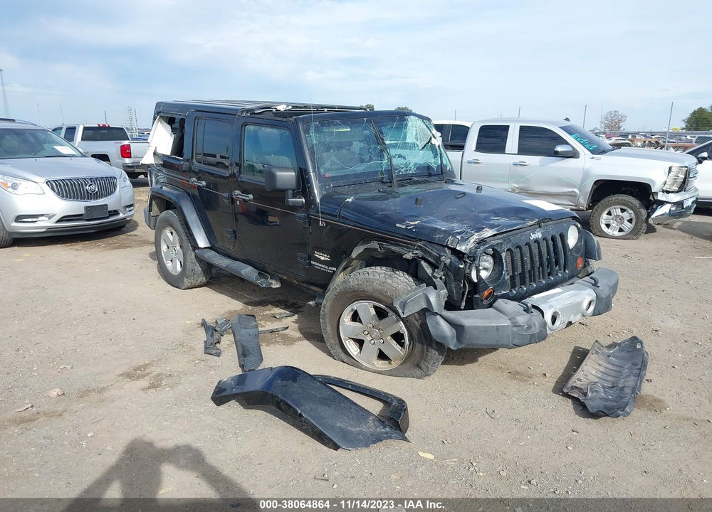 2012 JEEP WRANGLER UNLIMITED SAHARA VIN: 1C4BJWEG2CL231743