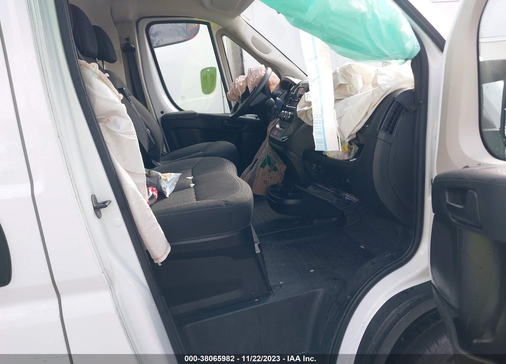 2019 RAM PROMASTER 2500 VIN: 3C6TRVDGXKE561573
