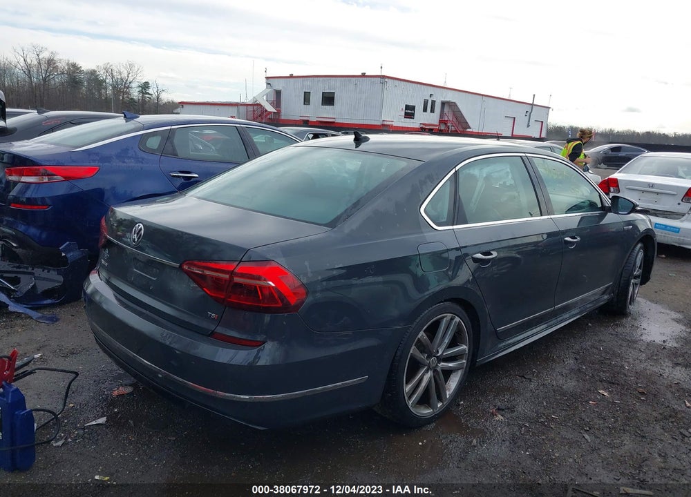 2017 VOLKSWAGEN PASSAT 1.8T R-LINE VIN: 1VWDT7A34HC058694