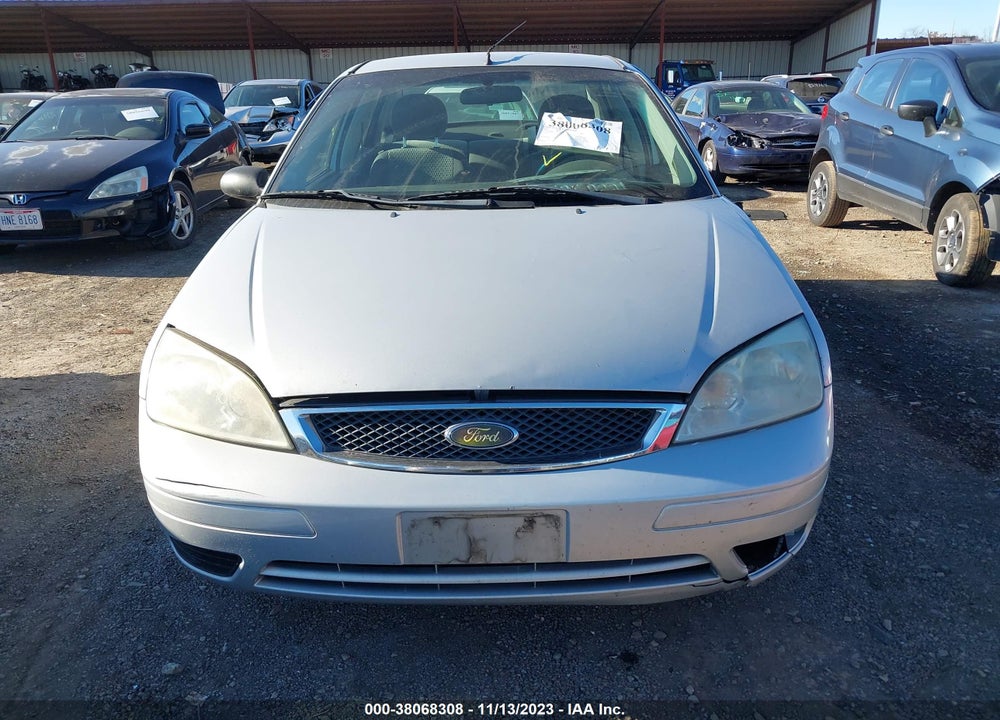 2007 FORD FOCUS S/SE/SES VIN: 1FAHP34N77W331953