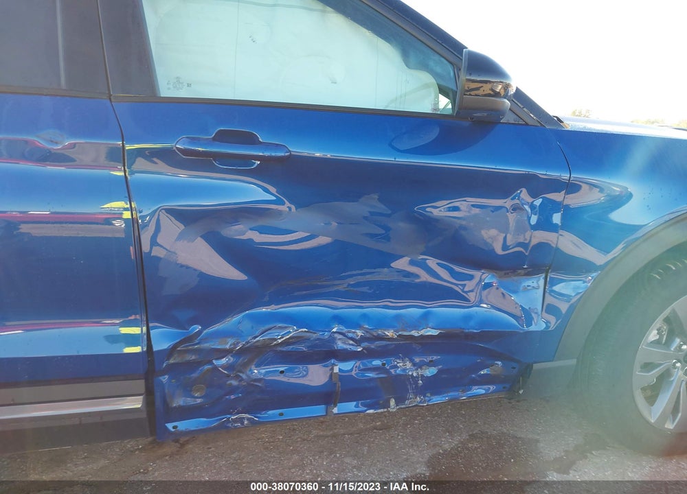 2023 FORD EXPLORER XLT VIN: 1FMSK7DH9PGA96090