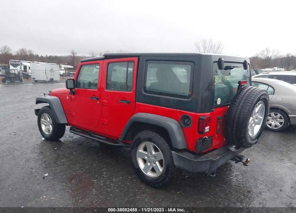 2015 JEEP WRANGLER UNLIMITED SPORT VIN: 1C4BJWDG9FL692783