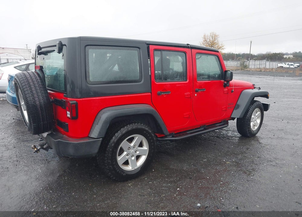 2015 JEEP WRANGLER UNLIMITED SPORT VIN: 1C4BJWDG9FL692783