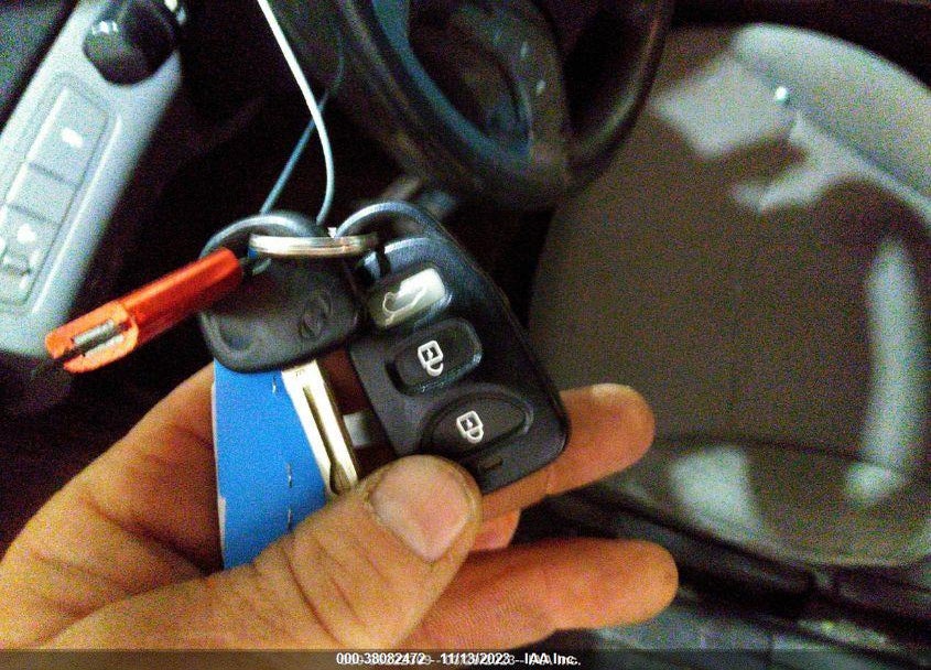 2011 HYUNDAI SONATA GLS VIN: 5NPEB4AC9BH093381