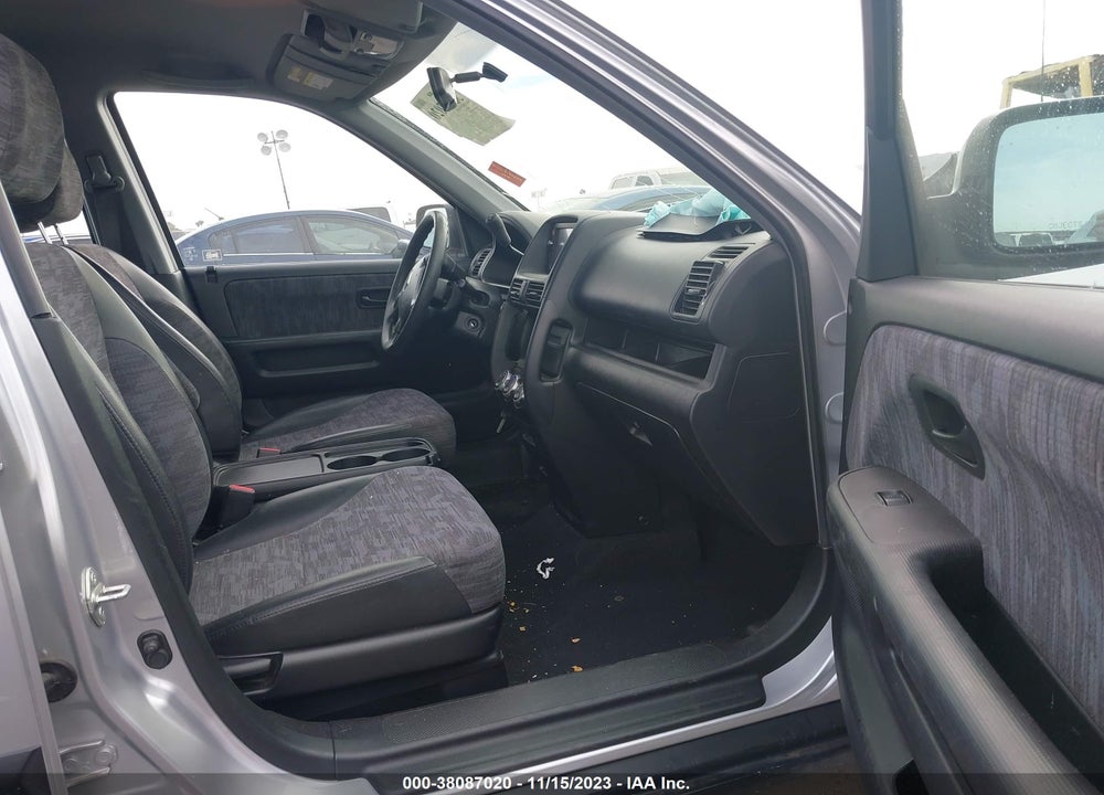 2003 HONDA CR-V LX VIN: JHLRD78463C039242