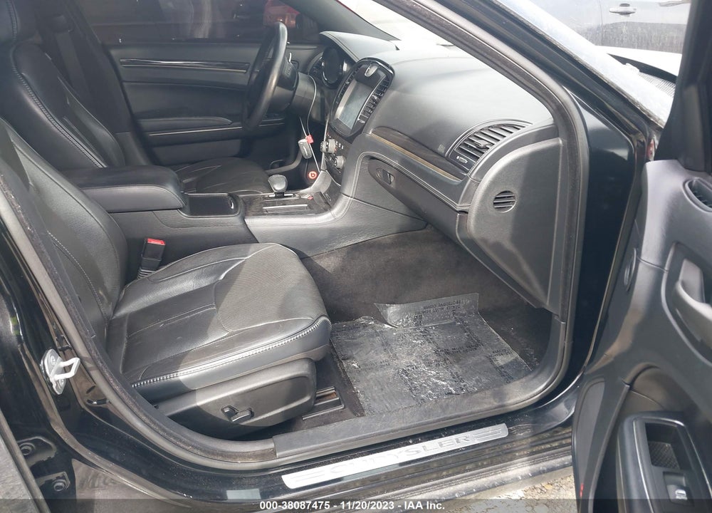2014 CHRYSLER 300C JOHN VARVATOS LUXURY VIN: 2C3CCAJG6EH240439