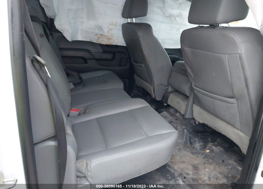 2018 CHEVROLET SILVERADO 2500HD WT VIN: 1GC1CUEG0JF229110