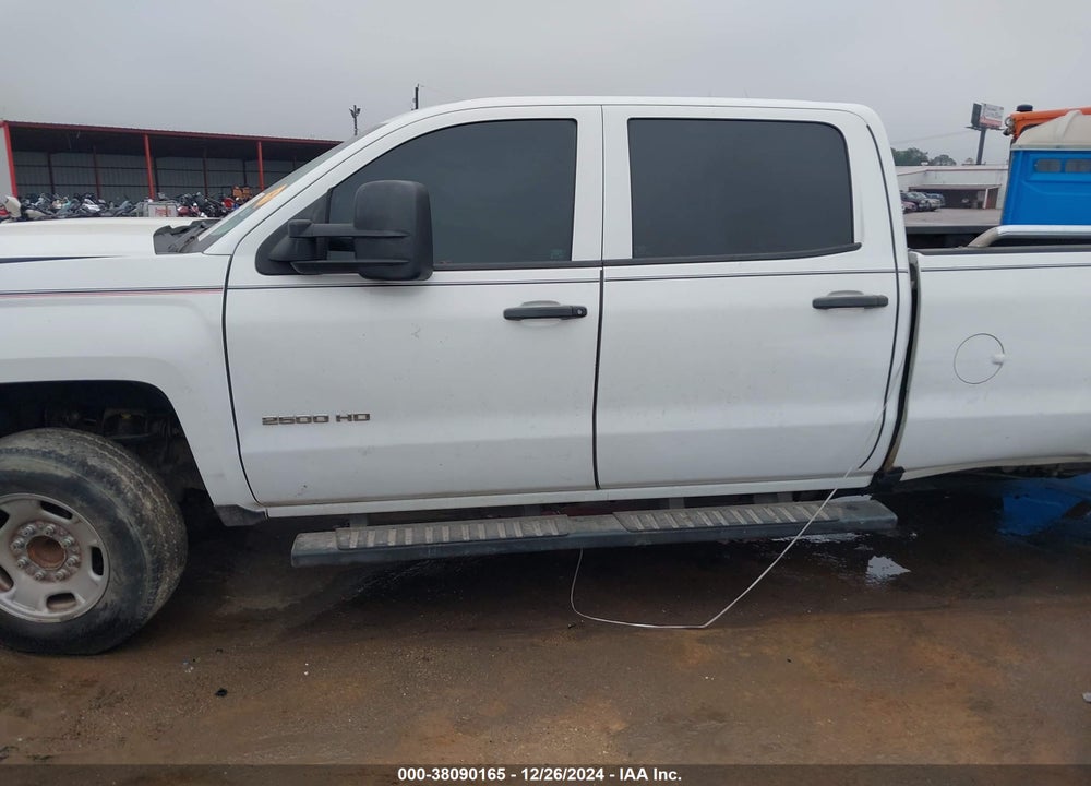 2018 CHEVROLET SILVERADO 2500HD WT VIN: 1GC1CUEG0JF229110
