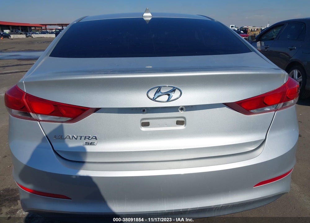 2017 HYUNDAI ELANTRA SE VIN: 5NPD74LF6HH155896