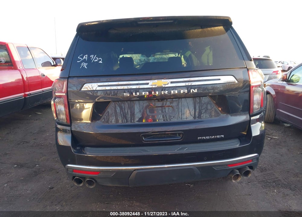 2022 CHEVROLET SUBURBAN 4WD PREMIER VIN: 1GNSKFKD2NR240327