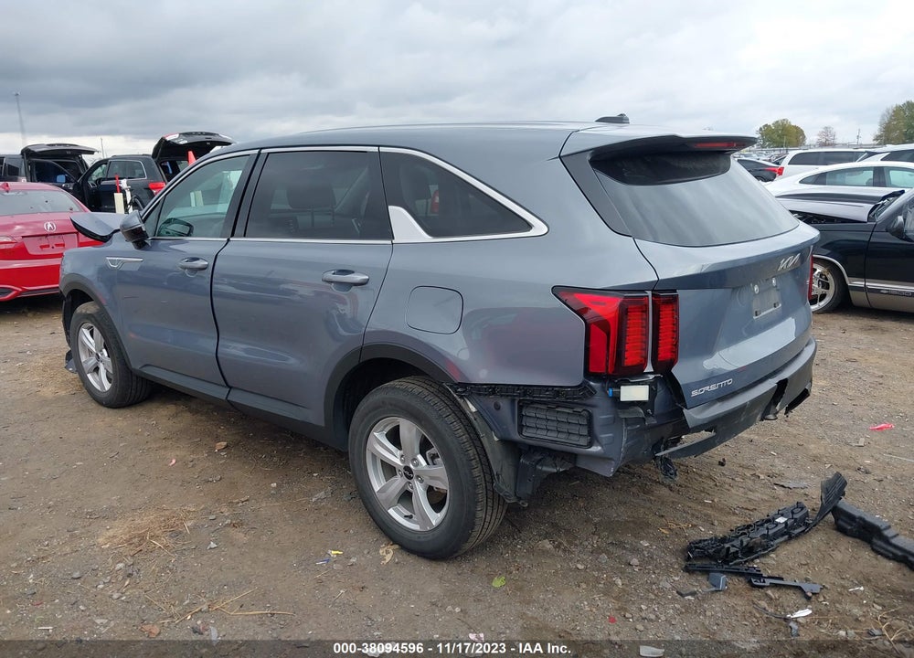 2023 KIA SORENTO LX VIN: 5XYRGDLC2PG178710