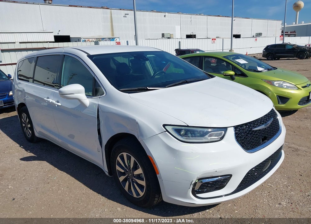 2022 CHRYSLER PACIFICA HYBRID TOURING L VIN: 2C4RC1L73NR122796