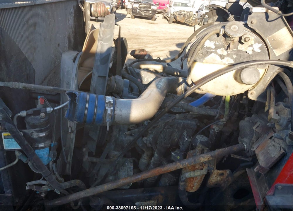 2004 MACK CH613 VIN: 1M2AA13Y84N156929