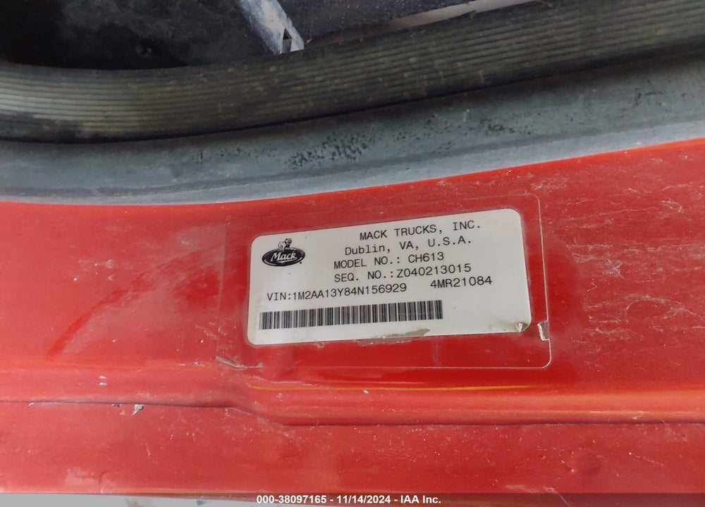 2004 MACK CH613 VIN: 1M2AA13Y84N156929