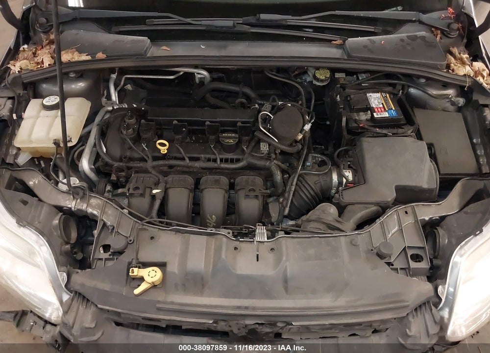 2012 FORD FOCUS TITANIUM VIN: 1FAHP3N24CL225301