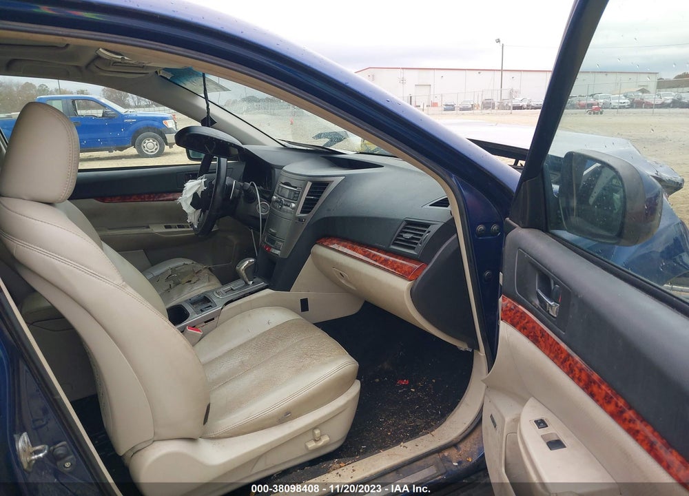 2011 SUBARU OUTBACK 2.5I LIMITED VIN: 4S4BRBKC6B3356841