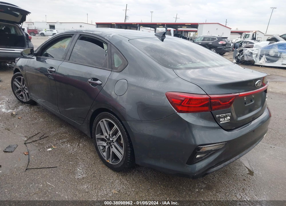 2019 KIA FORTE S VIN: 3KPF34AD7KE052357