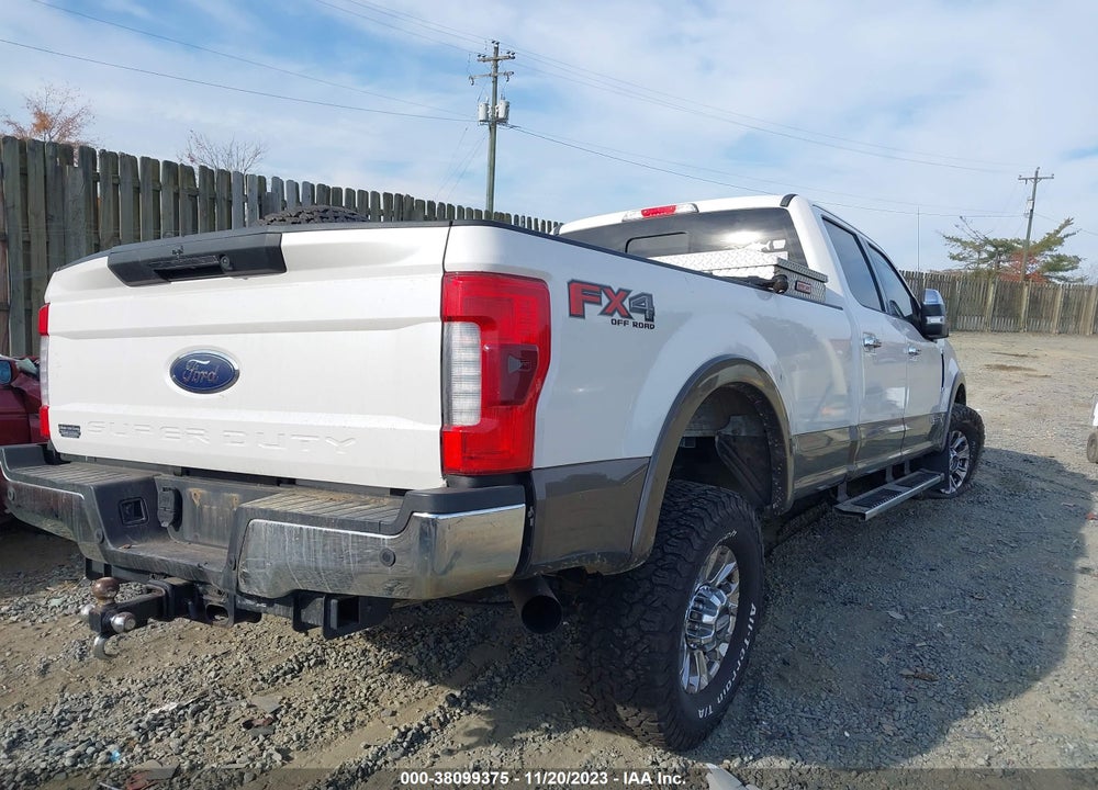 2017 FORD F-350 LARIAT VIN: 1FT8W3BT4HEB73593