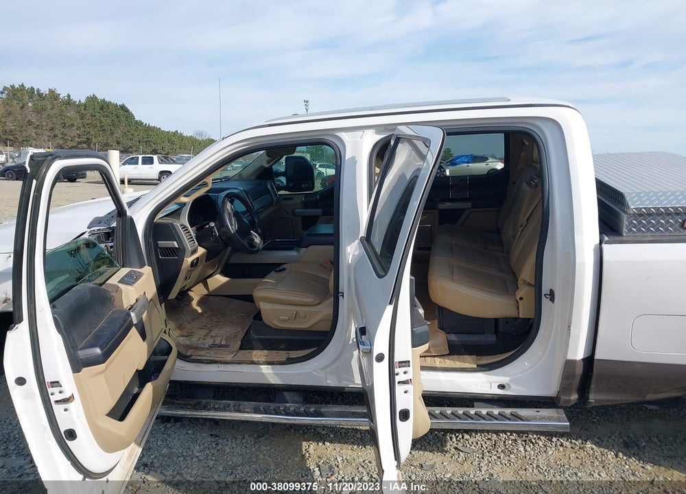 2017 FORD F-350 LARIAT VIN: 1FT8W3BT4HEB73593