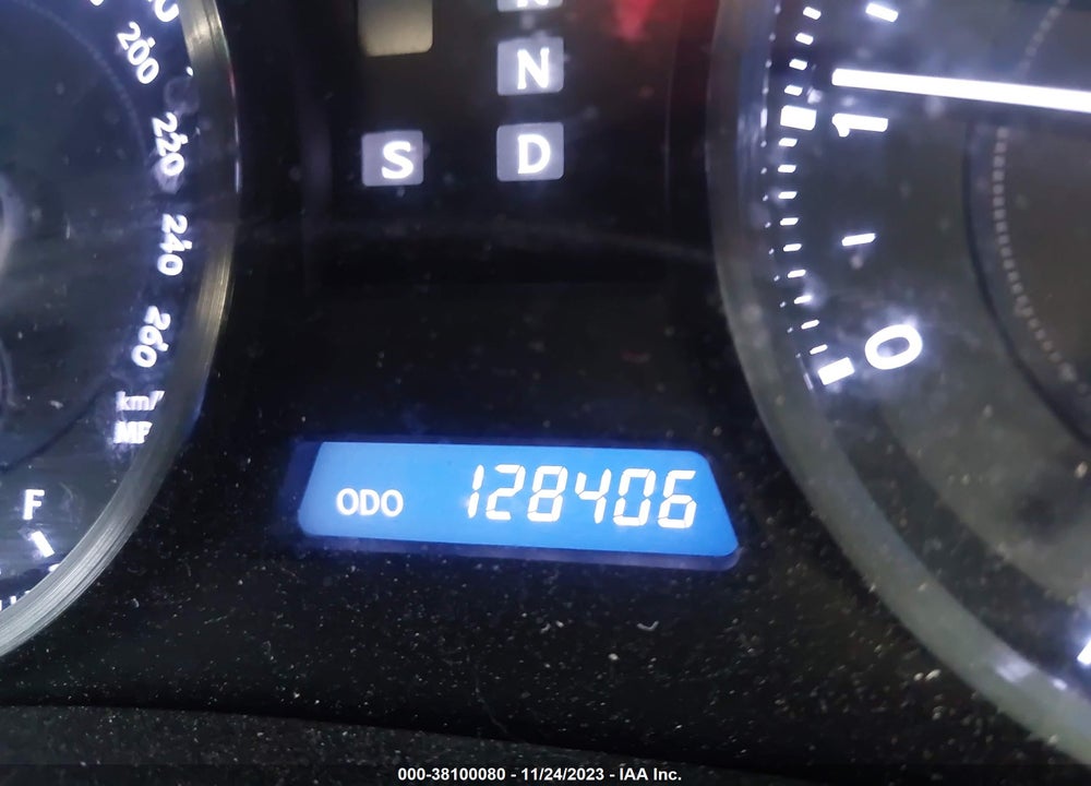 2011 LEXUS IS 250 VIN: JTHCF5C27B5052543