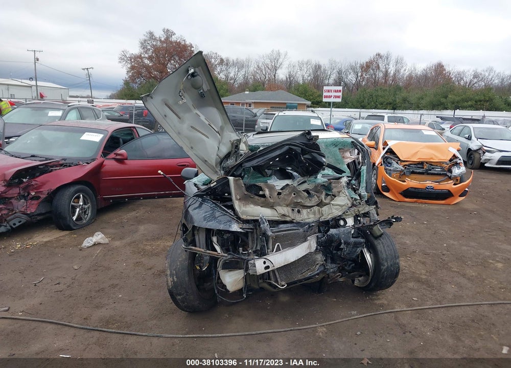 2010 HONDA CIVIC VIN: 19XFA1F82AE011858