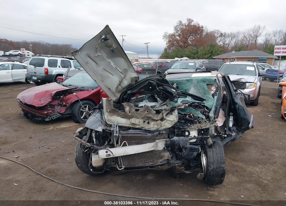2010 HONDA CIVIC VIN: 19XFA1F82AE011858