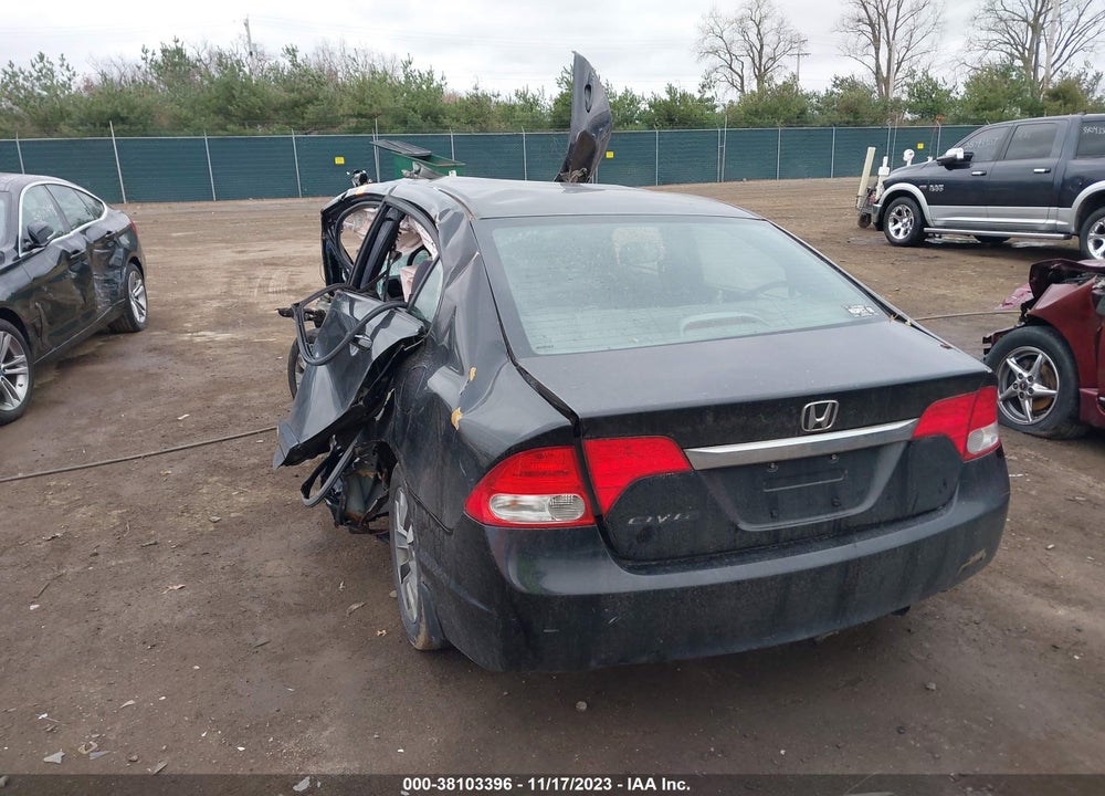 2010 HONDA CIVIC VIN: 19XFA1F82AE011858