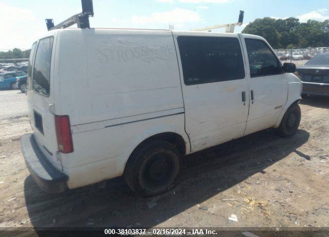 1998 CHEVROLET ASTRO CARGO VAN VIN: 1GCDM19W2WB203438