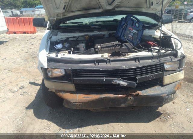 1998 CHEVROLET ASTRO CARGO VAN VIN: 1GCDM19W2WB203438